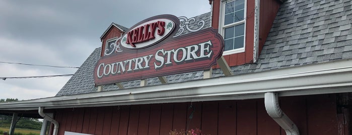 Kelly's Country Store is one of Grand Island, NY.