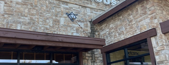LongHorn Steakhouse is one of American & BBQ.