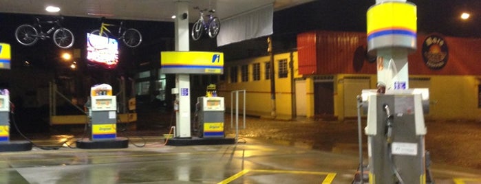 Auto Posto Serv Bem is one of Locais curtidos por Jose luciano.