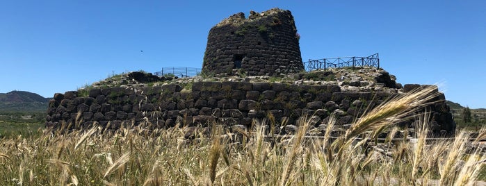 Nuraghe Santu Antine is one of Carloさんのお気に入りスポット.