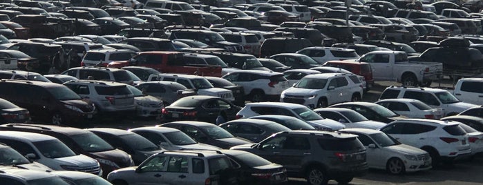 Santa Monica Pier Parking Lot is one of Tempat yang Disimpan Ahmad🌵.