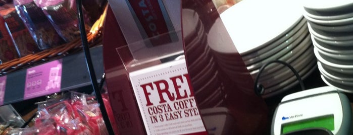 Costa Coffee is one of Tempat yang Disukai Puppala.