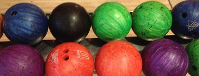 Carrefuor Bowling is one of İstanbul Bar Kategoriler.