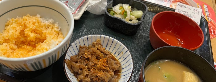 なか卯 桃谷駅前店 is one of Must-visit Food in 大阪市.
