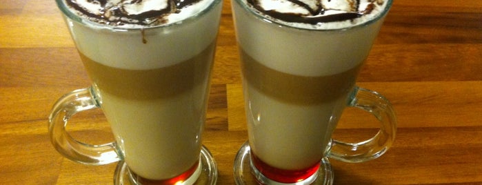 Kashen Coffee & Chocolate is one of Locais curtidos por Arda.