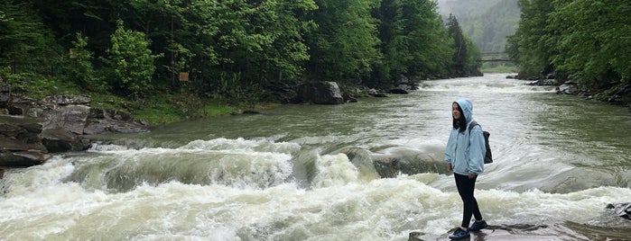 Водоспад Пробій / Probiy Waterfall is one of Львов.