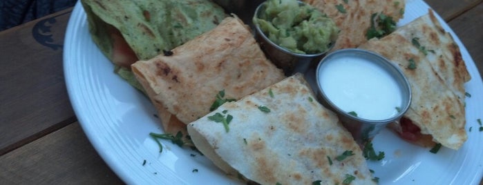 California Cantina e Restaurant is one of The 13 Best Places for Burritos in Santiago.