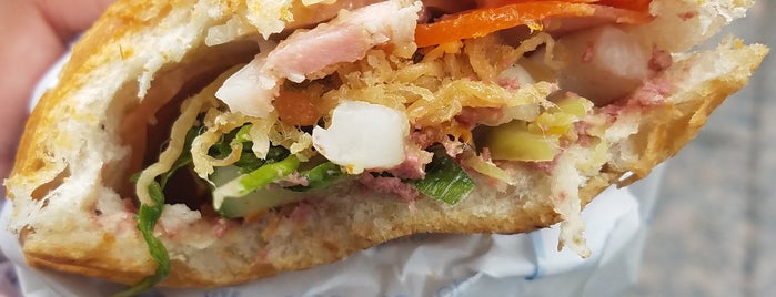 Bánh mì Lúa is one of Kavitha : понравившиеся места.