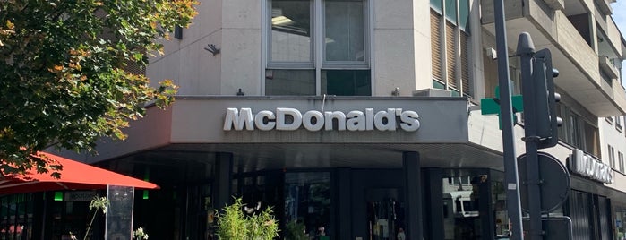 맥도날드 is one of 2019 5~6월 스위스.