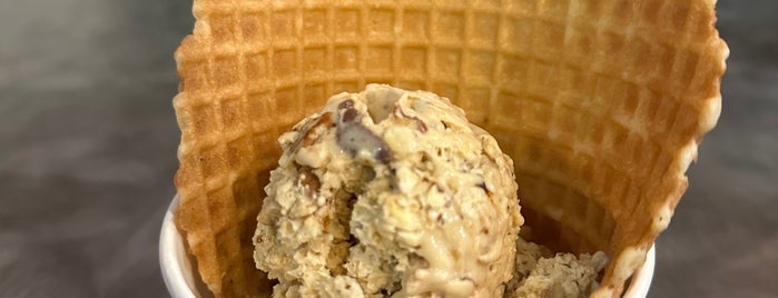 Sub Zero Nitrogen Ice Cream is one of Seattle restaurants to try.