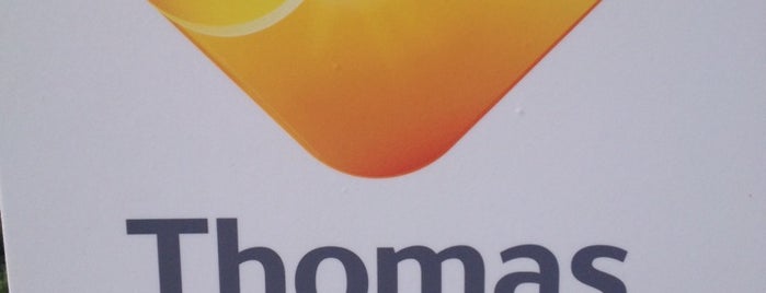 Thomas Cook AG is one of Raphaelさんのお気に入りスポット.