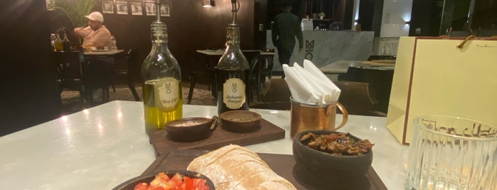 Mo Bistro is one of القاهره.