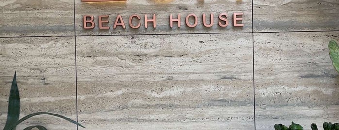 EVA Beach House is one of สถานที่ที่บันทึกไว้ของ Buhamad7.