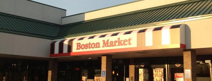 Boston Market is one of Orte, die Andrew gefallen.