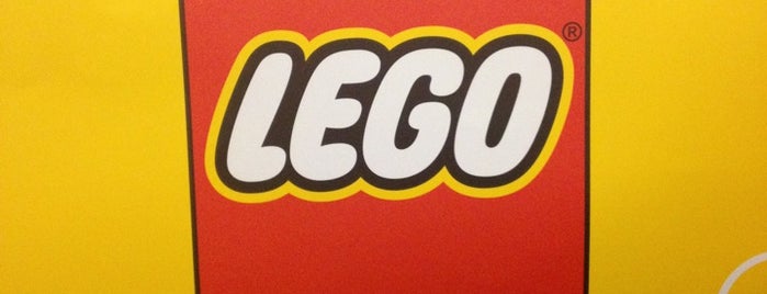 Lego is one of Tempat yang Disukai Nata.