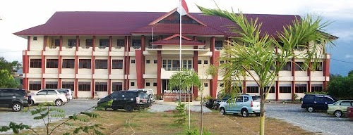 Pascasarjana Universitas Tadulako is one of UNTAD.