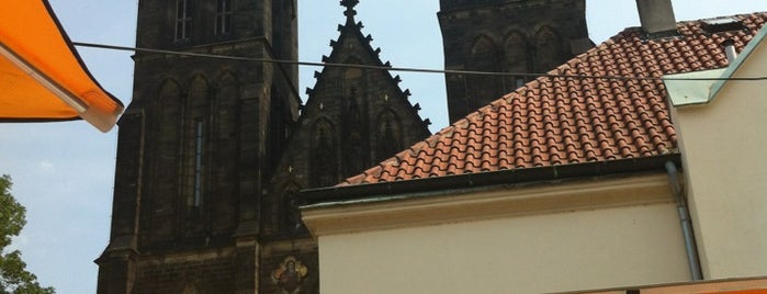 Rio's Vyšehrad is one of A'kim Pavelさんのお気に入りスポット.