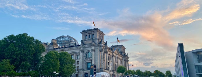 Marie-Elisabeth-Lüders-Haus | Deutscher Bundestag is one of Berlin a r c h i t e c t u r e.