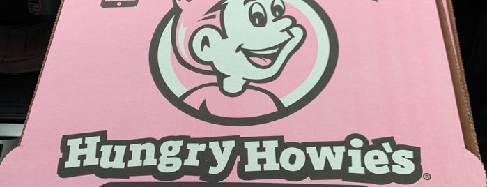 Hungry Howie's Pizza is one of Lugares favoritos de Rick.