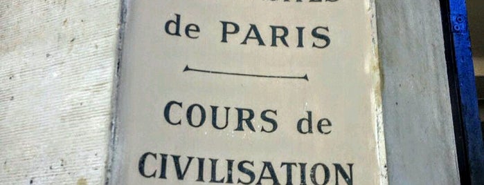 Cours de Civilisation Française de la Sorbonne is one of Paris <3.