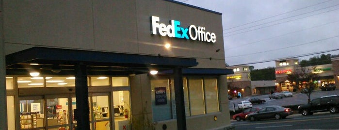 FedEx Office Print & Ship Center is one of Chester : понравившиеся места.