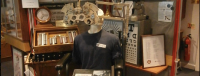 British Optical Association Museum is one of Locais salvos de Vinícius.