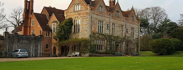 Greys Court is one of Carlさんのお気に入りスポット.