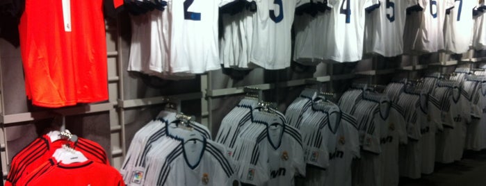 Adidas Store Real Madrid Bernabéu is one of THE BEST.....