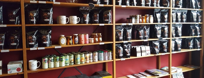 Noble Coffee & Tea Co. is one of Lugares favoritos de Rew.