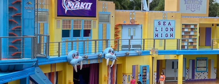 Clyde & Seamore's Sea Lion High is one of Tempat yang Disukai Dave.