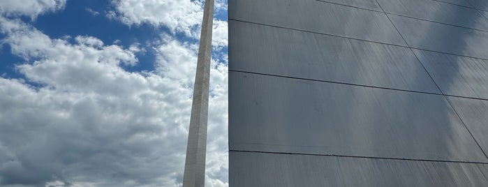 Gateway Arch National Park is one of St. Louis Trip.