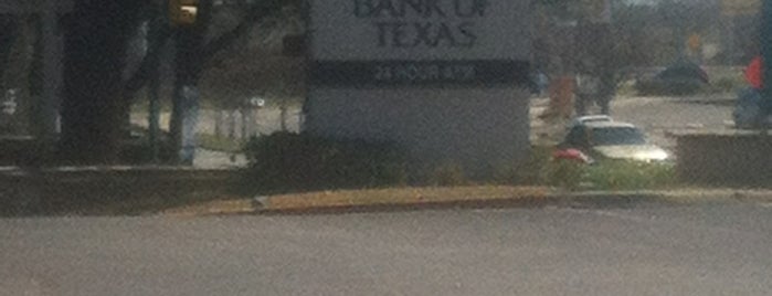 Bank of Texas is one of สถานที่ที่บันทึกไว้ของ Amby.