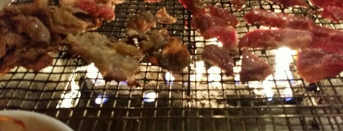 Mapo Korean BBQ is one of Locais curtidos por Angel.