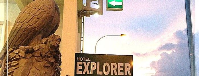 The Explorer Hotel is one of สถานที่ที่ Rahmat ถูกใจ.