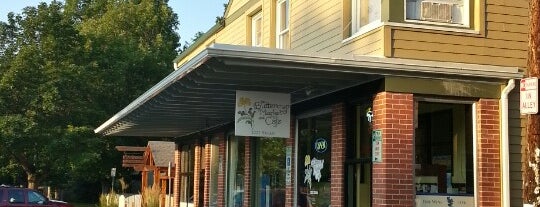 Buttercup Market & Cafe is one of Western Montana Awesomeness!.