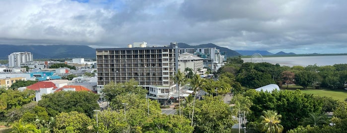 Hilton Executive Lounge is one of Cairns.