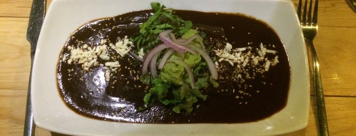 Pachuco Restaurante is one of Comida.