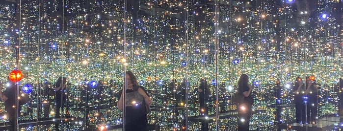 Yayoi Kusama's Infinity Mirrored Room at The Broad is one of LA.