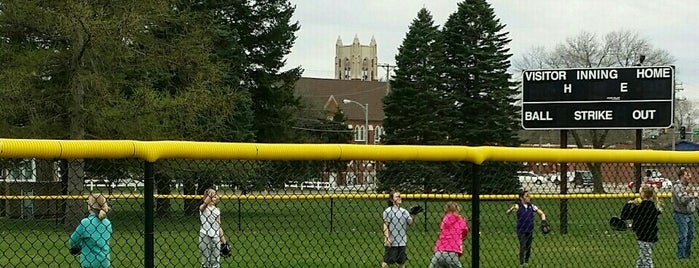 Gallagher Park is one of Parks I've Been To.