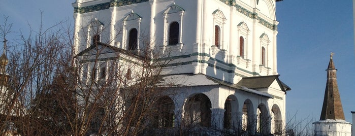 Иосифо-Волоцкий монастырь is one of храмы.