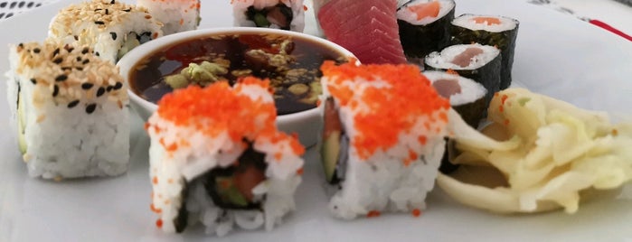 QQ Sushi is one of Hubert : понравившиеся места.