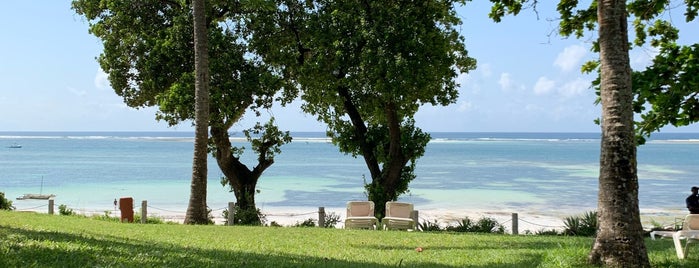 Baobab Beach Resort & Spa is one of Diani.