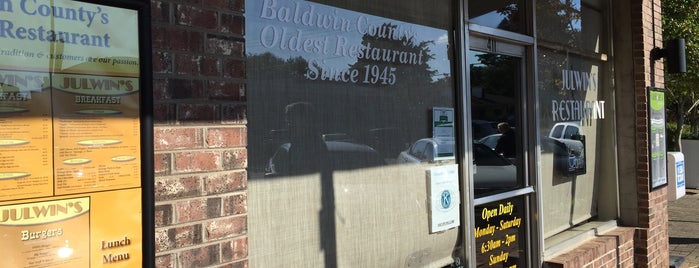 Julwin's Restaurant is one of Mobile Must-Do.