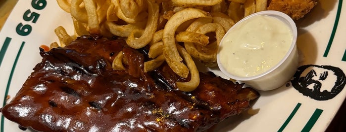 Flanigan's Seafood Bar & Grill is one of The 15 Best Places for Baby Back Ribs in Fort Lauderdale.