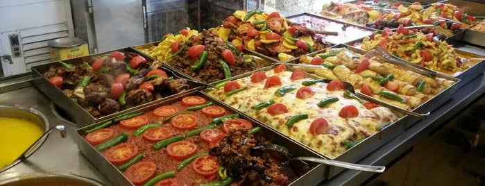 Gulen Restaurant is one of Gizemli'nin Beğendiği Mekanlar.