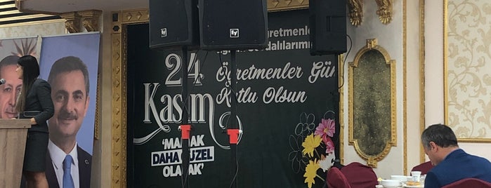 Platin Düğün Salonu is one of Metinさんのお気に入りスポット.