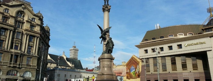 Пам'ятник Адамові Міцкевичу / Kolumna Adama Mickiewicza is one of Lwów.