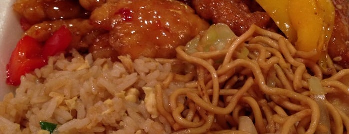 Panda Express is one of Ryanさんのお気に入りスポット.