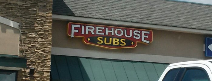 Firehouse Subs is one of Tempat yang Disimpan Aubrey Ramon.