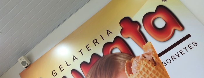 Gelateria Lunata is one of Places to eat @ Marilia.